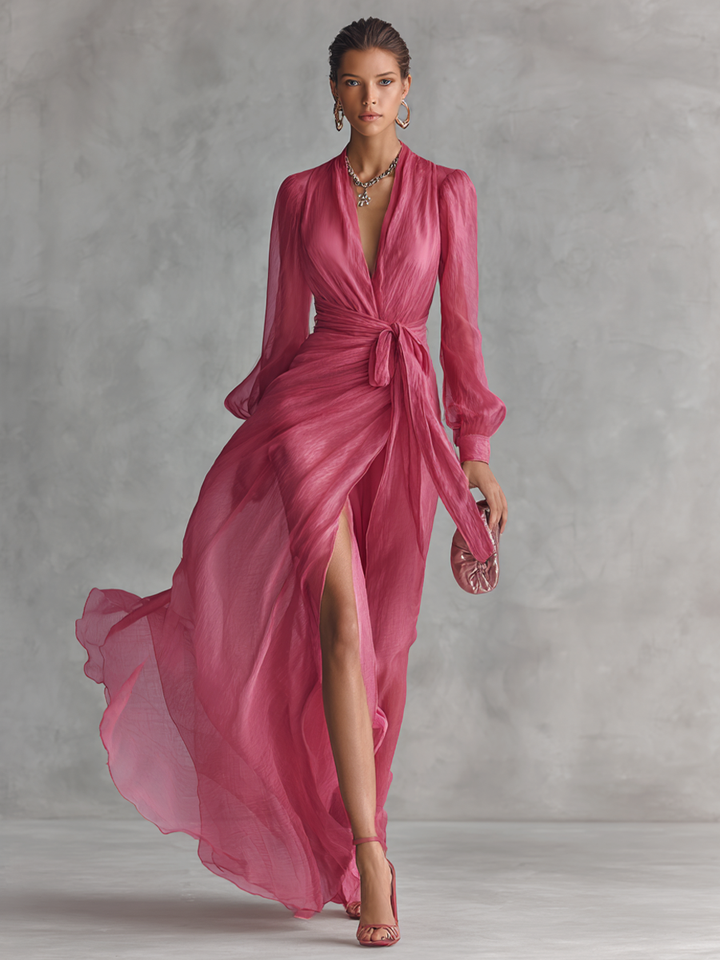 Robe rose en chiffon à col en V