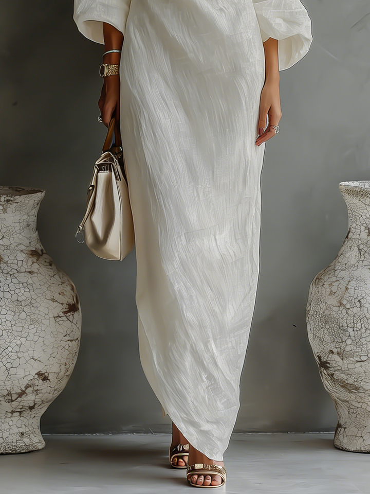 Robe en lin ivoire à épaules dénudées