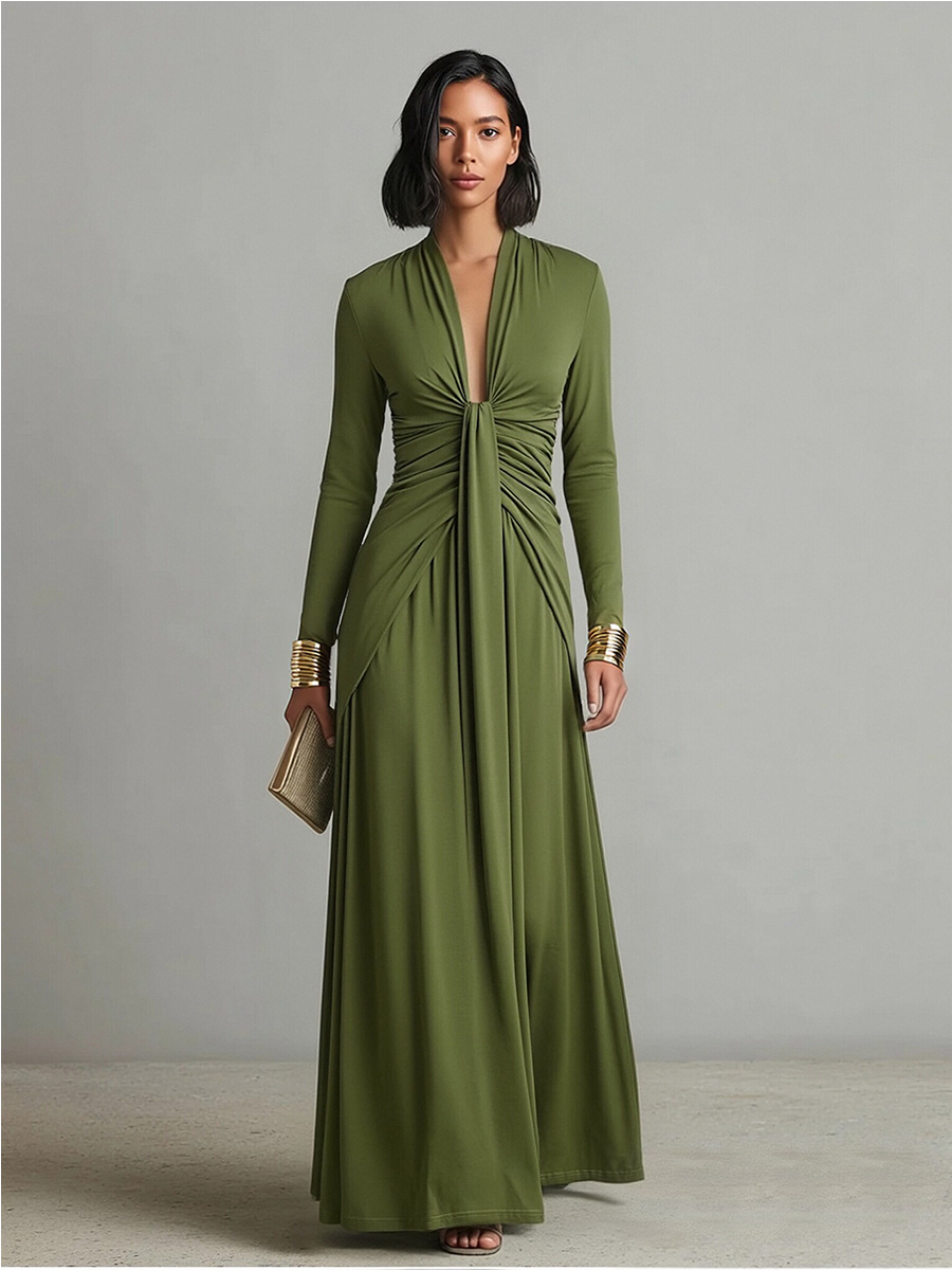Robe maxi en soie Oliv à décolleté en V