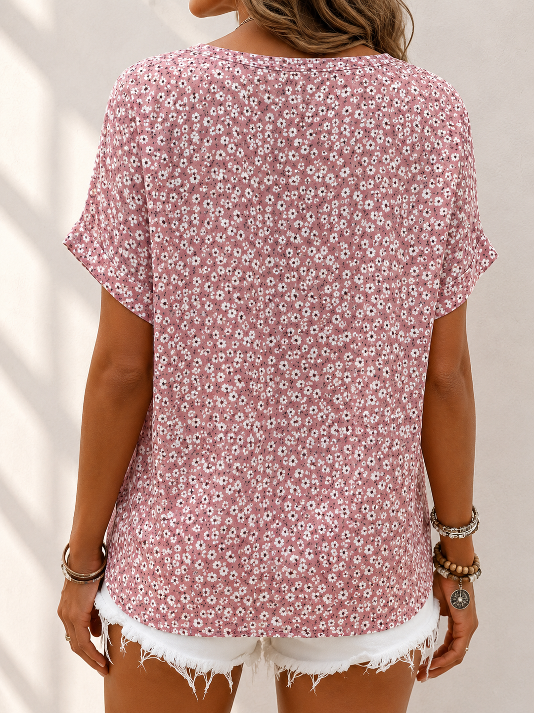 Verna - Blouse Florale Élégante