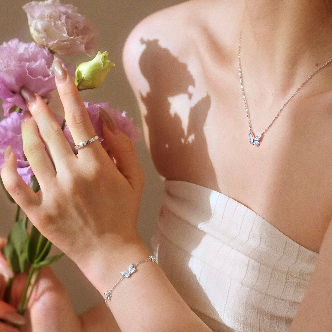 Bracelet papillon bleu lumineux